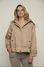 Load image into Gallery viewer, Rino&amp;Pelle short parka