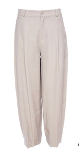 Naya trousers with tuck hem