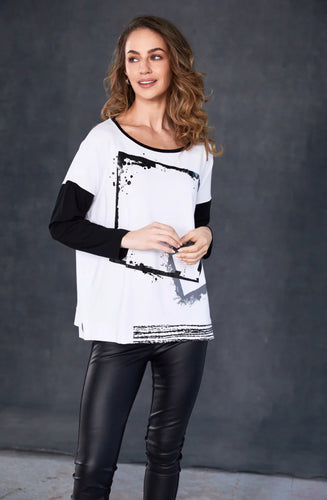NAYA PLACEMENT CUBE PRINT TOP - WHITE AND BLACK