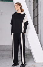 Load image into Gallery viewer, WIDE LEG TROUSER WITH CONSTRAST - BLACK AND SAND