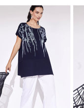 Load image into Gallery viewer, Naya Navy / White Top with print on top panel