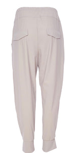 The iconic Naya cuff trouser in Mink
