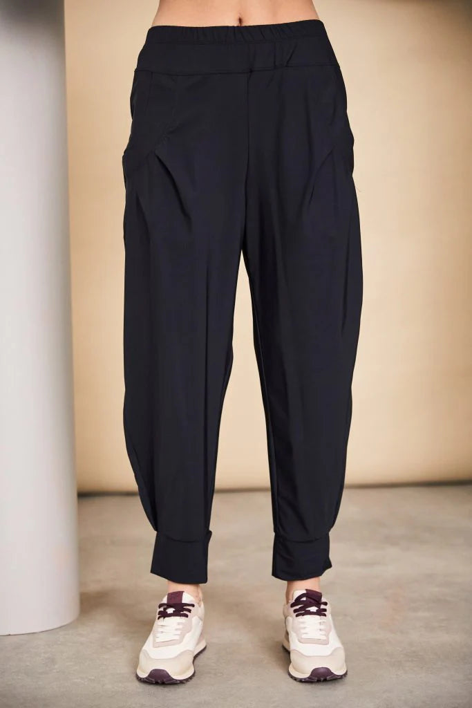 Naya Cuff Trouser in Black