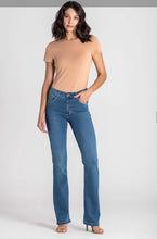 Load image into Gallery viewer, Bessie Jeans